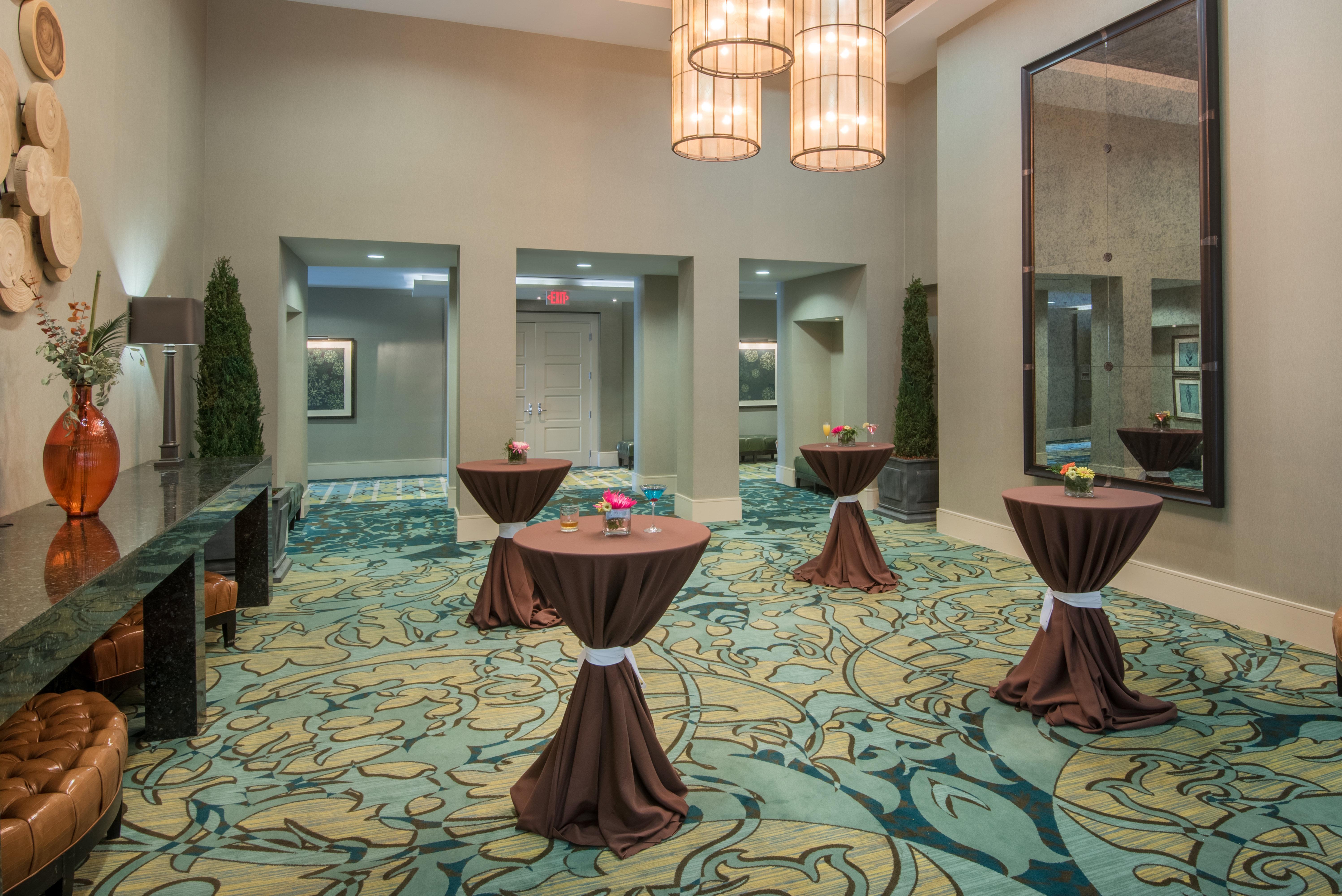 Hotel Crowne Plaza Charleston By Ihg North Charleston Exterior foto